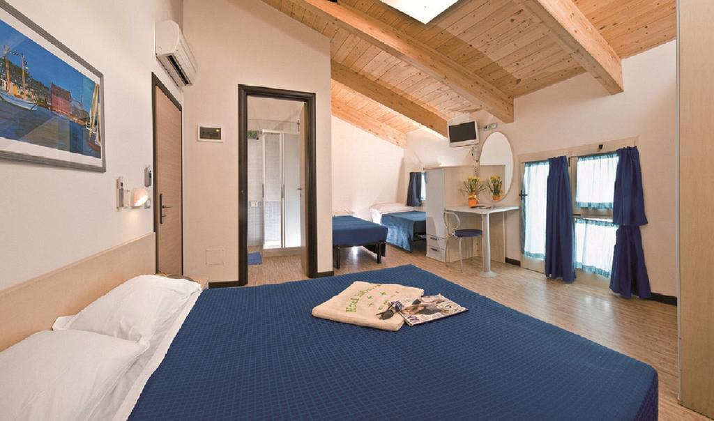 Hotel Fabrizio Ρίμινι Δωμάτιο φωτογραφία