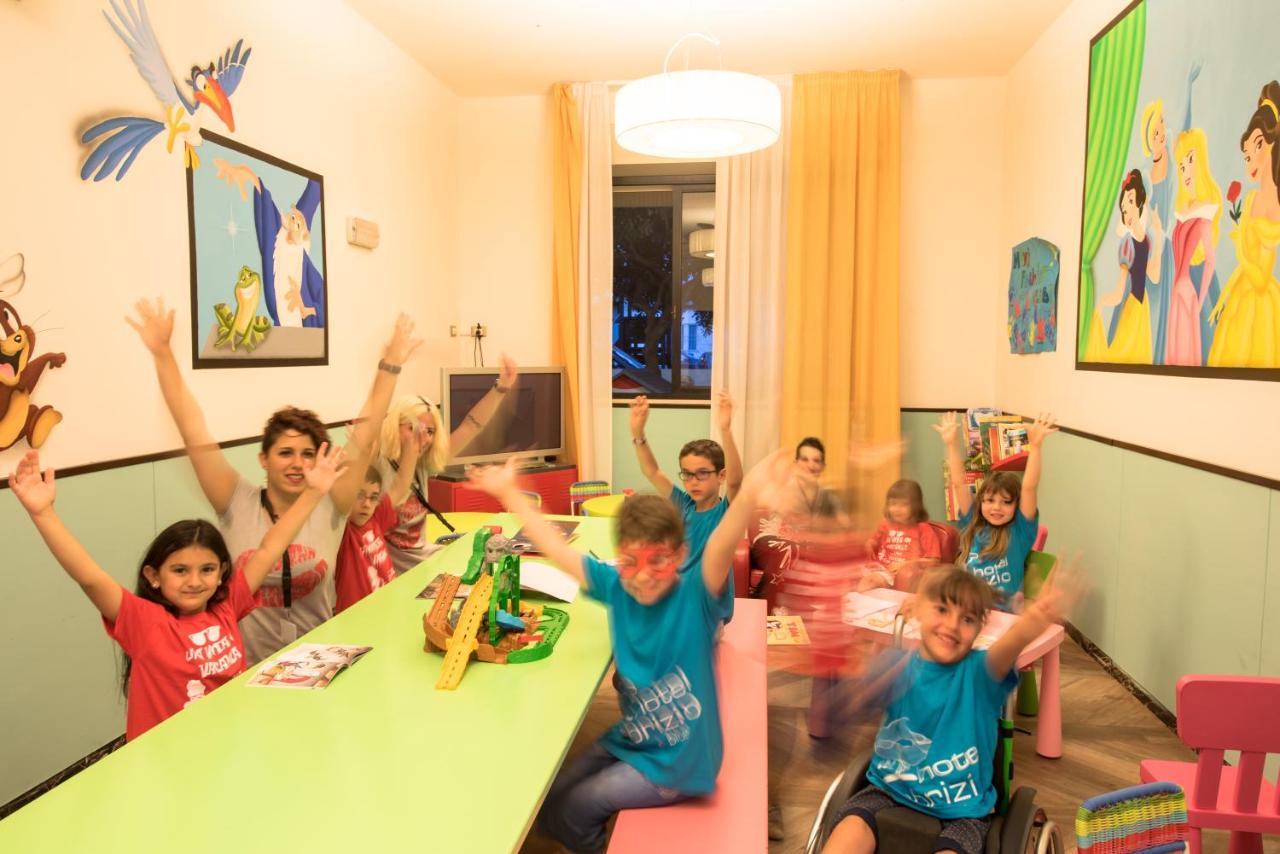 Hotel Fabrizio Ρίμινι Εξωτερικό φωτογραφία