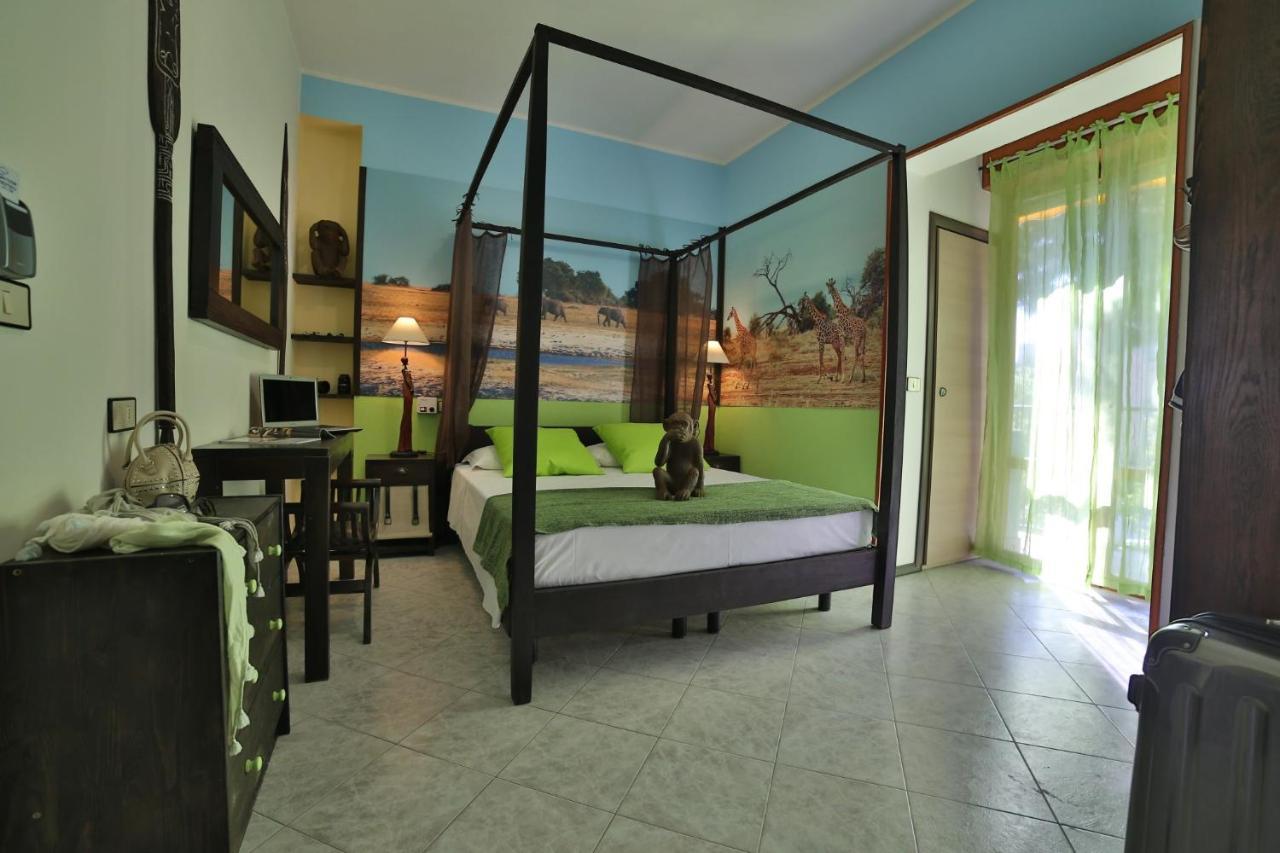 Hotel Fabrizio Ρίμινι Δωμάτιο φωτογραφία