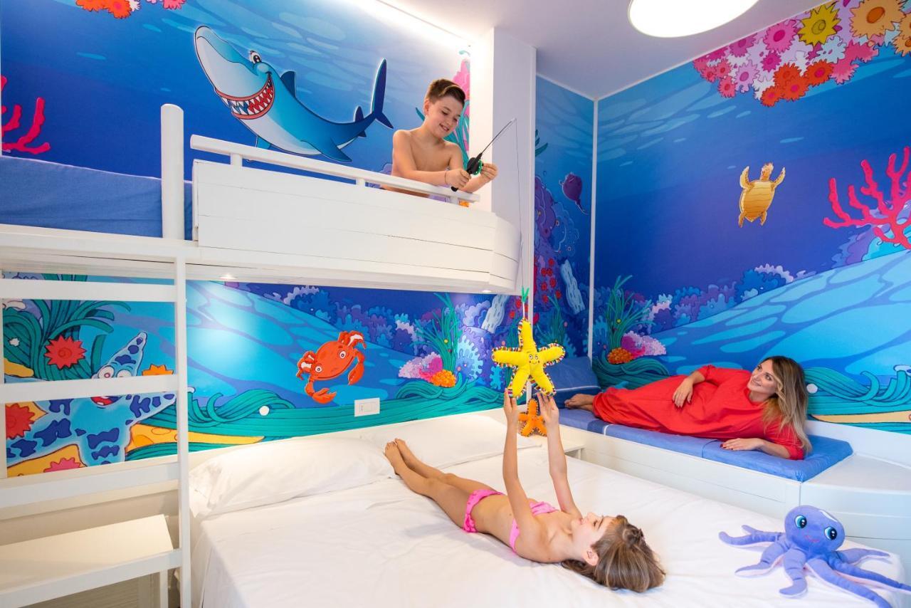 Hotel Fabrizio Ρίμινι Εξωτερικό φωτογραφία